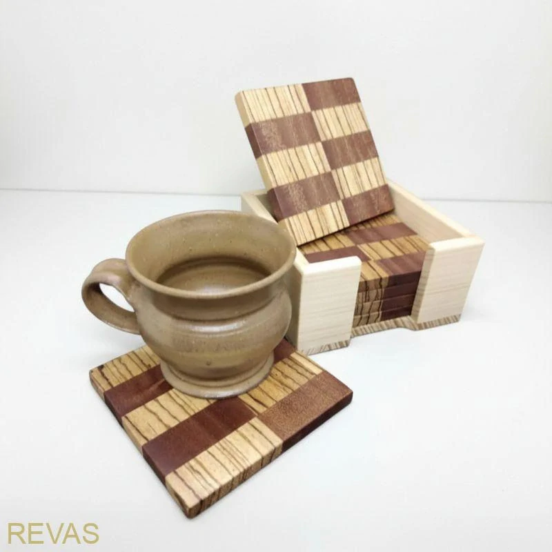 Sada dřevěných podtácků – 6 ks v dřevěné krabičce