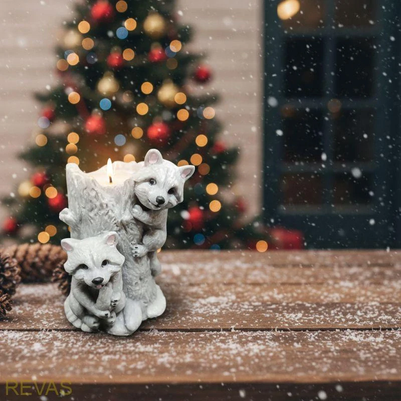 Svíčka Mýval a Mýval, výška 10 cm palmový vosk