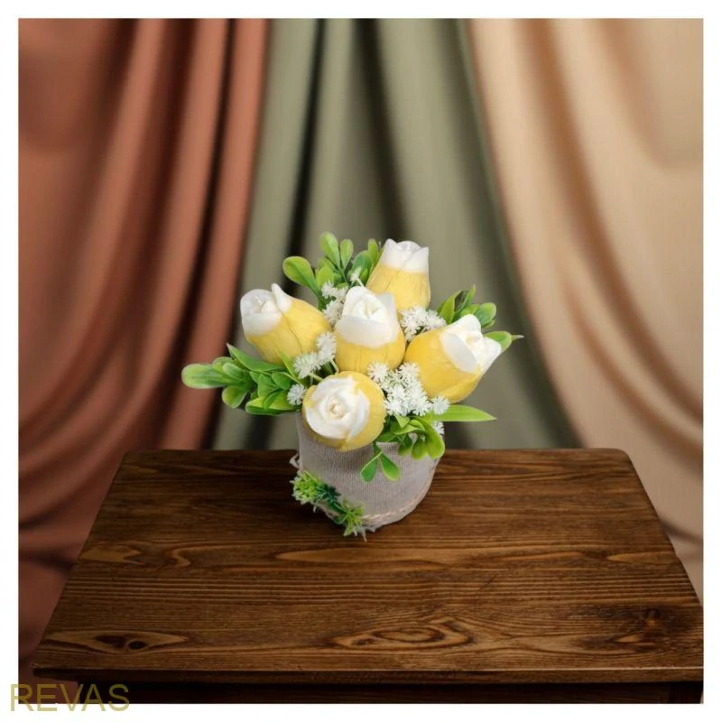 Dárková kytice tulipánů z palmového vosku – ručně vyráběné svíčky