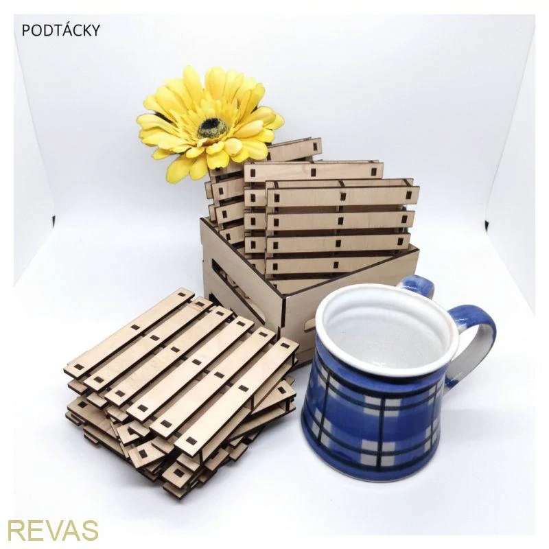 Dřevěné podtácky z borovicové překližky – sada podtácků ve tvaru mini palet