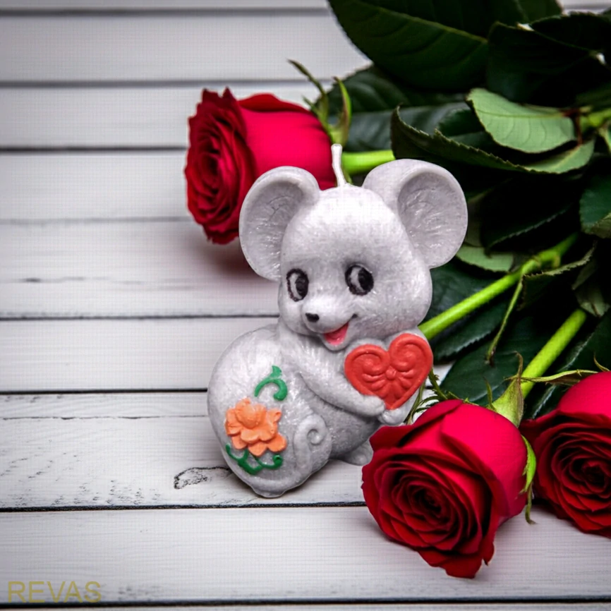 Svíčka MYŠKA, rozměr 8 x 6 x 3,5 cm