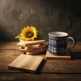 Dřevěný podtácek pod hrnek – 1 kus rozměr 9,5 x 9,5 cm