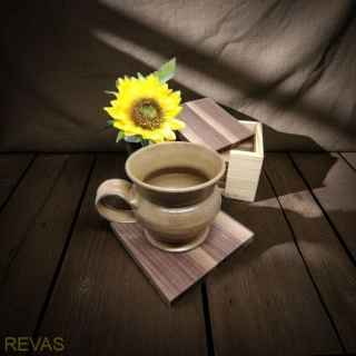 Sada dřevěných podtácků – 6 ks v dřevěné krabičce