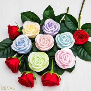 Svíčka Růže střední z palmového vosku